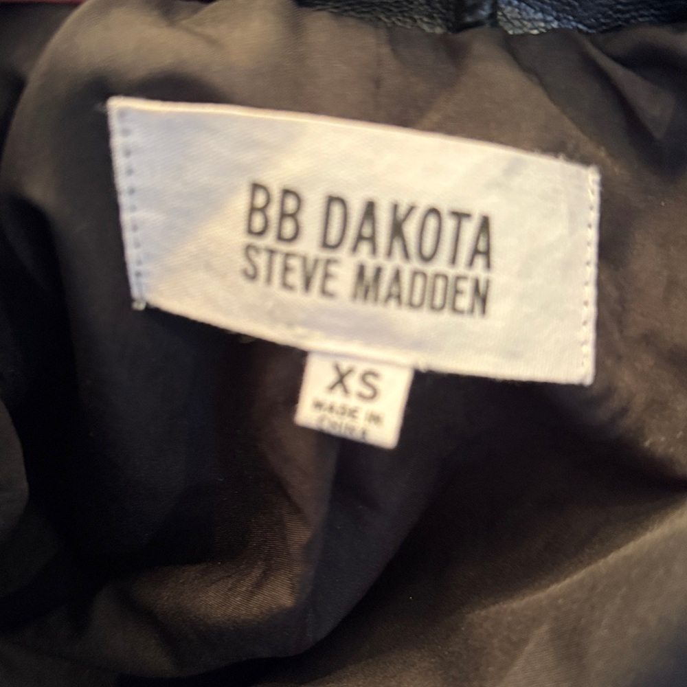 BB DAKOTA BOMBER CROPPED JACKET - Picture 8 of 8